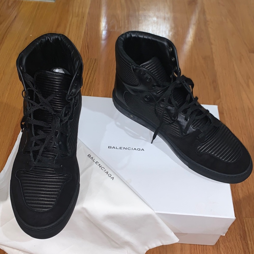 Men’s black Balenciaga high top sneakers